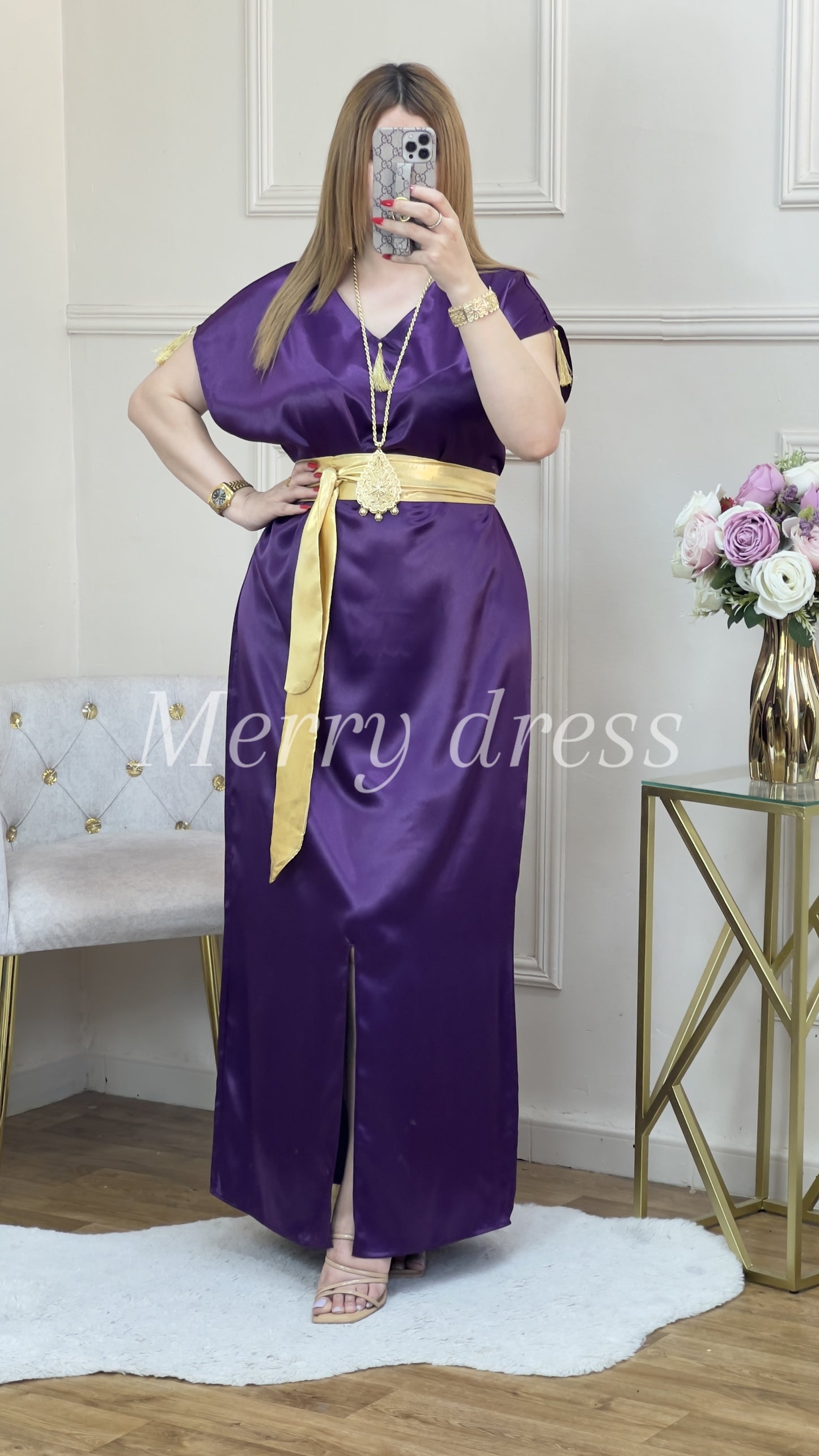 Robe d'hotesse mira